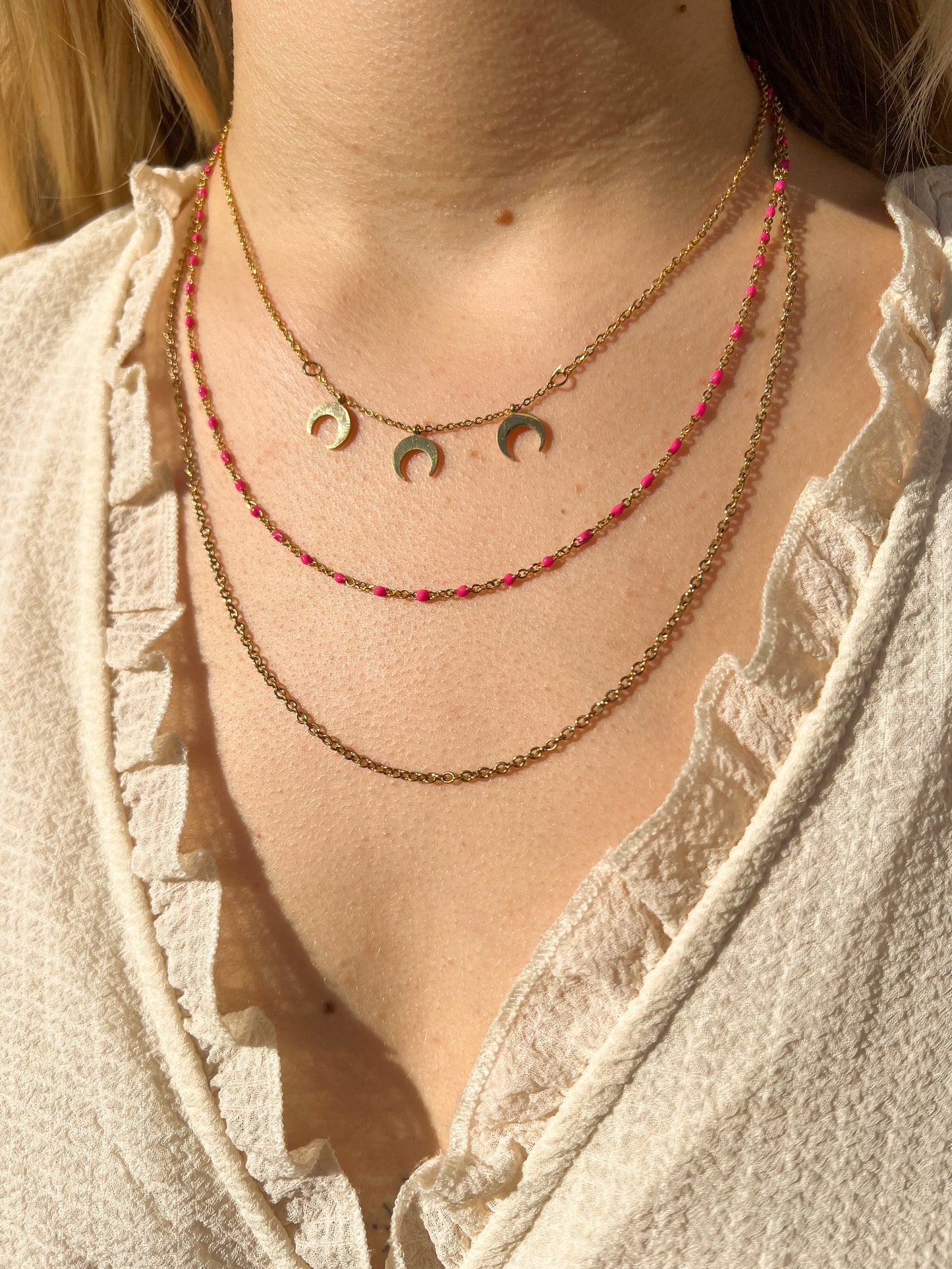 Collier triple chaines croissants de lune