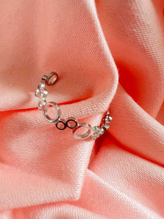 Bague fine petits trous