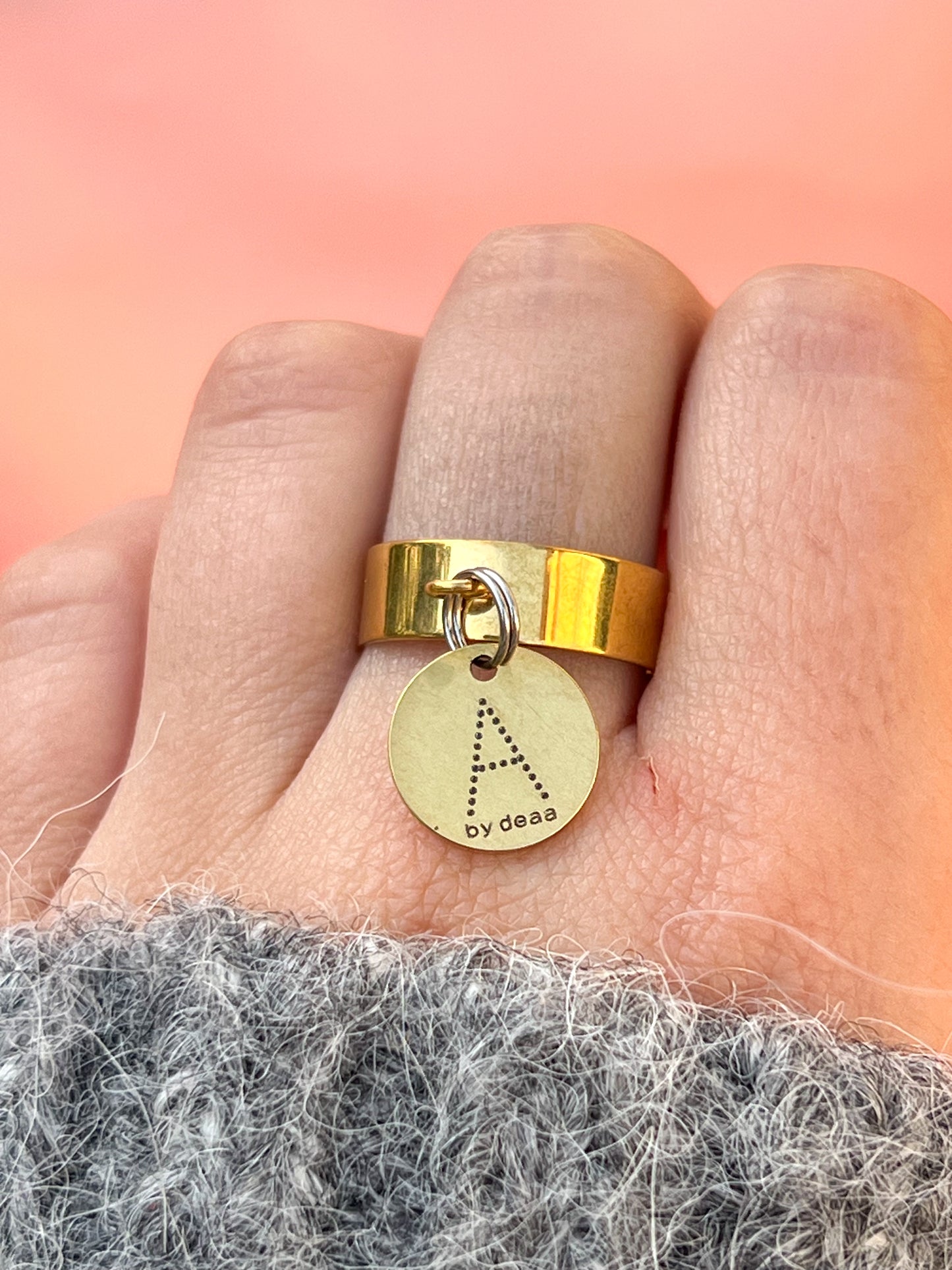 Bague Initiale Dorée