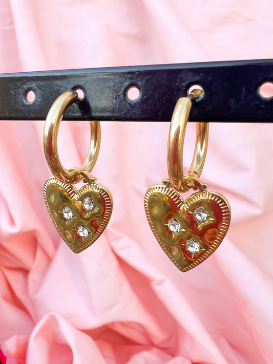 Boucles d’oreilles coeur à strass