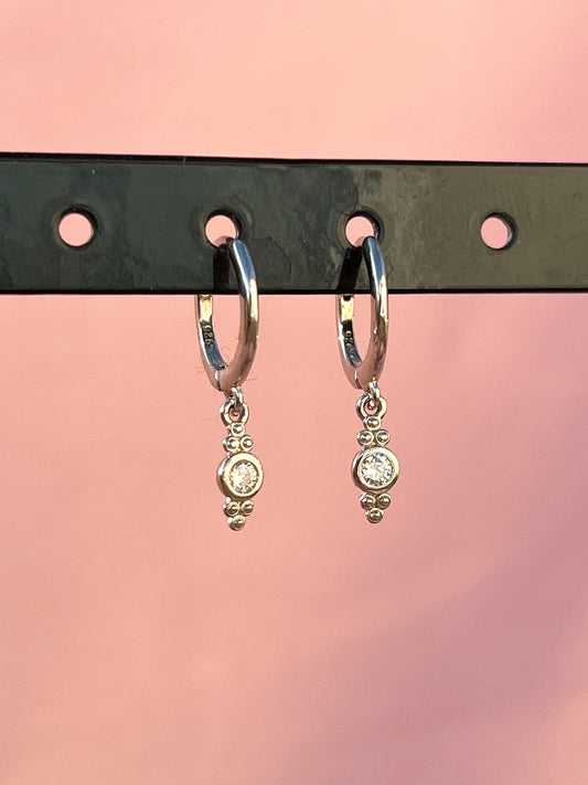 Boucles d’oreilles pendentif à strass