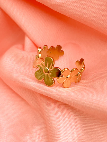 Bague plusieurs fleurs