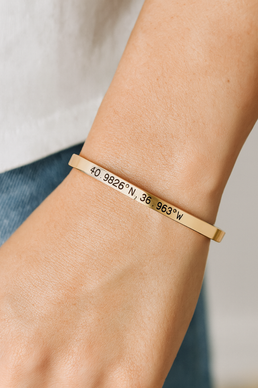 Jonc Ouvert Gravé en acier inoxydable