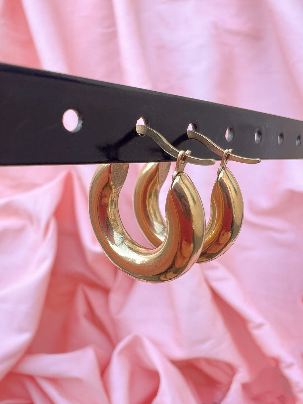 Isea – Boucles d'Oreilles Créole Chunky Dorée Acier Inoxydable