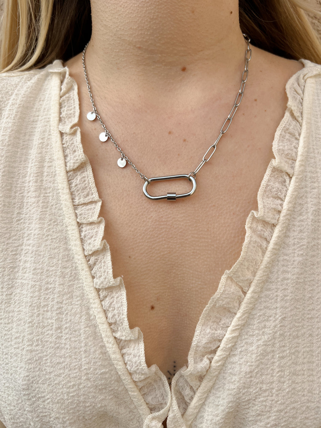 Laurine – Collier Maillons Carabiner
