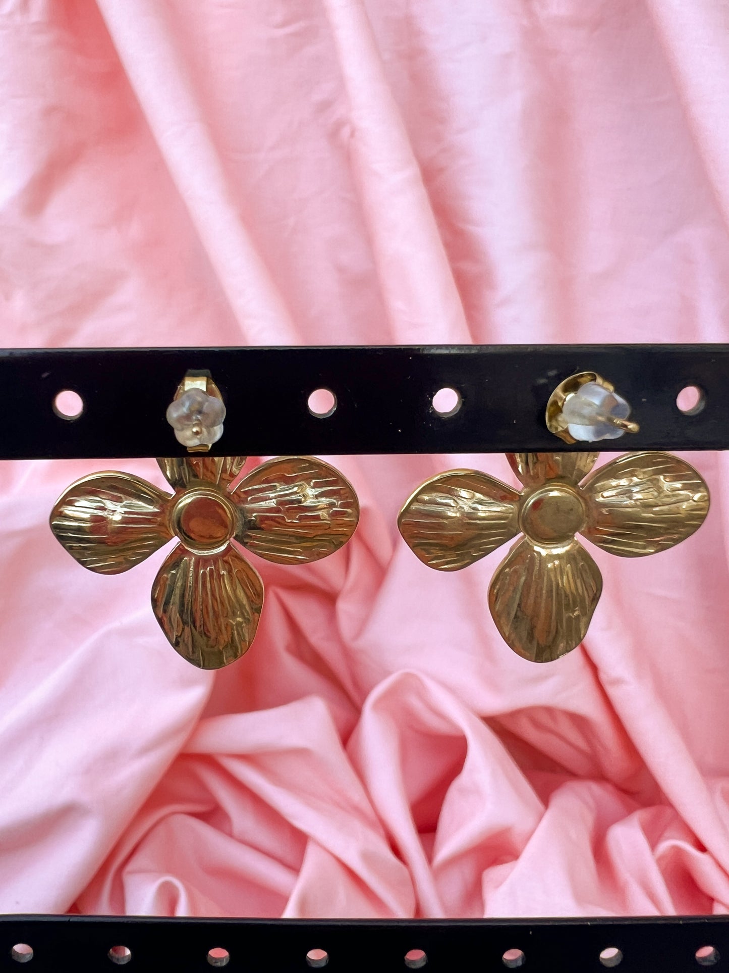 Boucles d'oreilles fleurs à perle