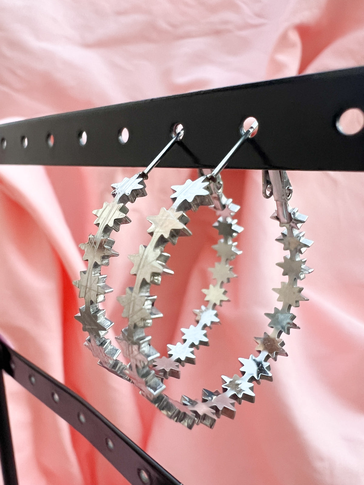Lirea – Boucles d'Oreilles Étoiles Pendantes Acier Inoxydable