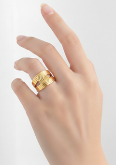 Soléa – Bague Large Spirale Sculptée Acier Inoxydable
