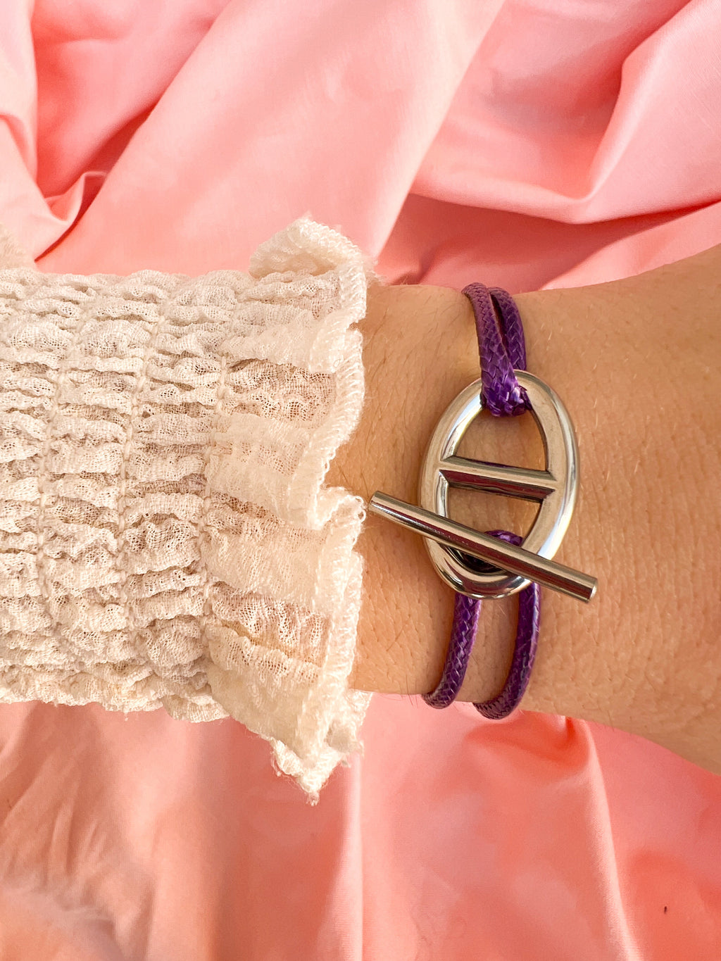 Bracelet Maille Marine Dorée sur Cordon