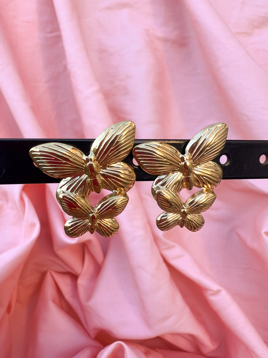 Margot – Boucles d'Oreilles Double Papillon Doré Acier Inoxydable