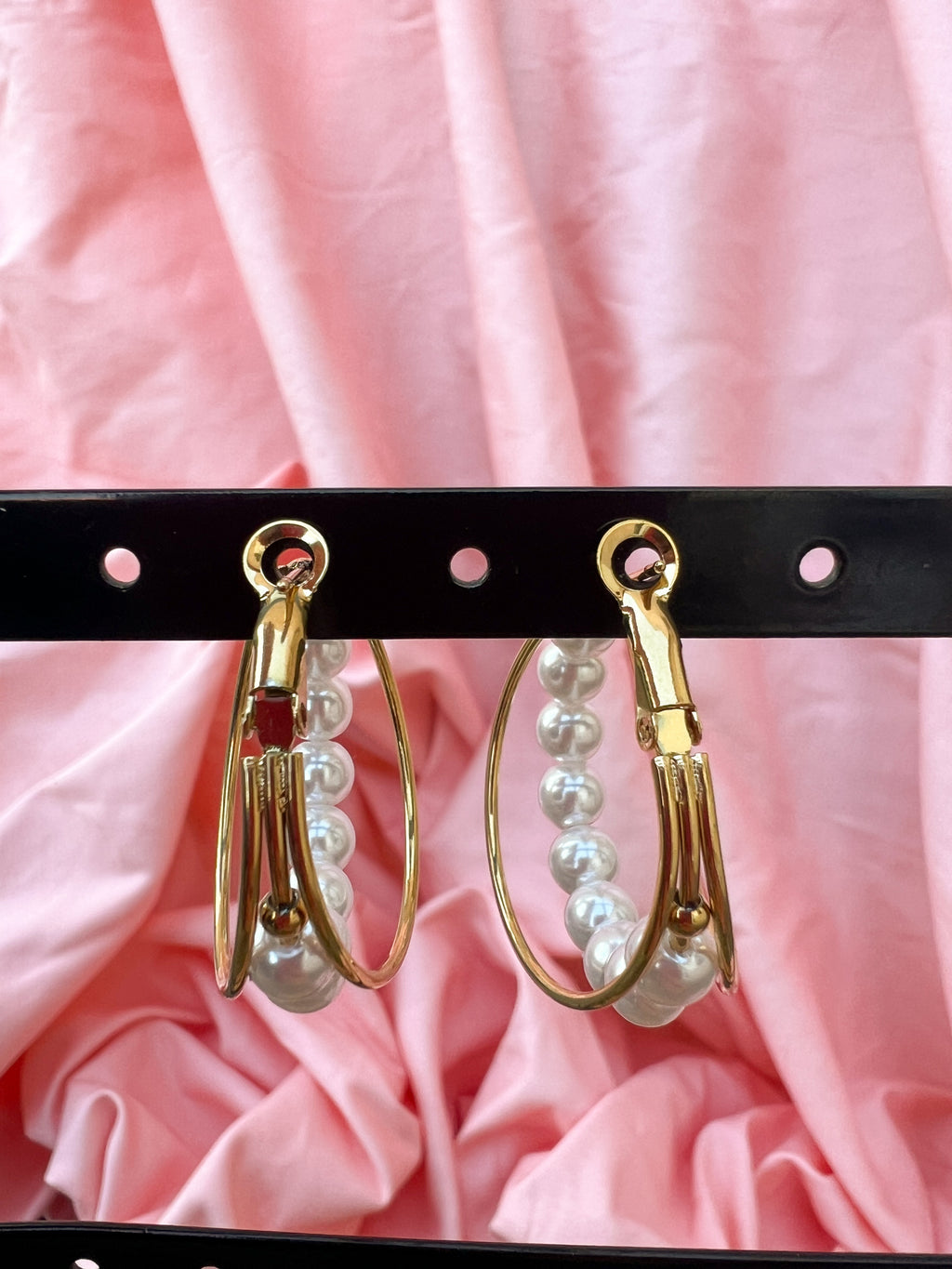 Coralia – Boucles d'Oreilles Créole Perles Dorée Acier Inoxydable