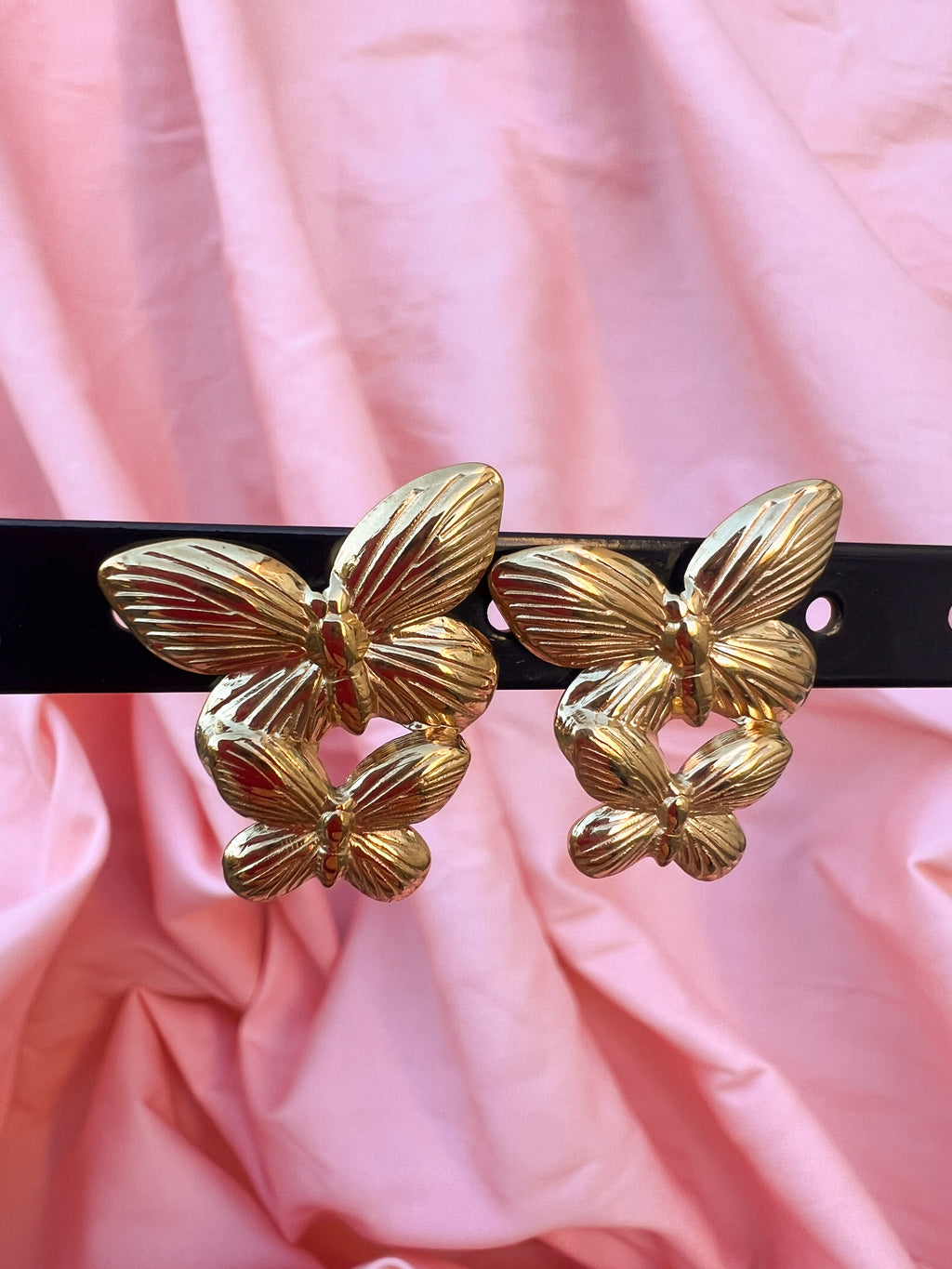 Margot – Boucles d'Oreilles Double Papillon Doré Acier Inoxydable
