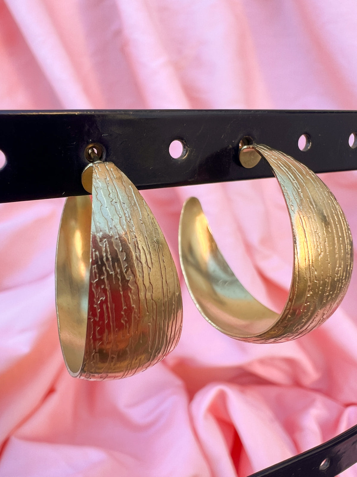 Kaia – Boucles d'Oreilles Créole Chunky Dorée Acier Inoxydable