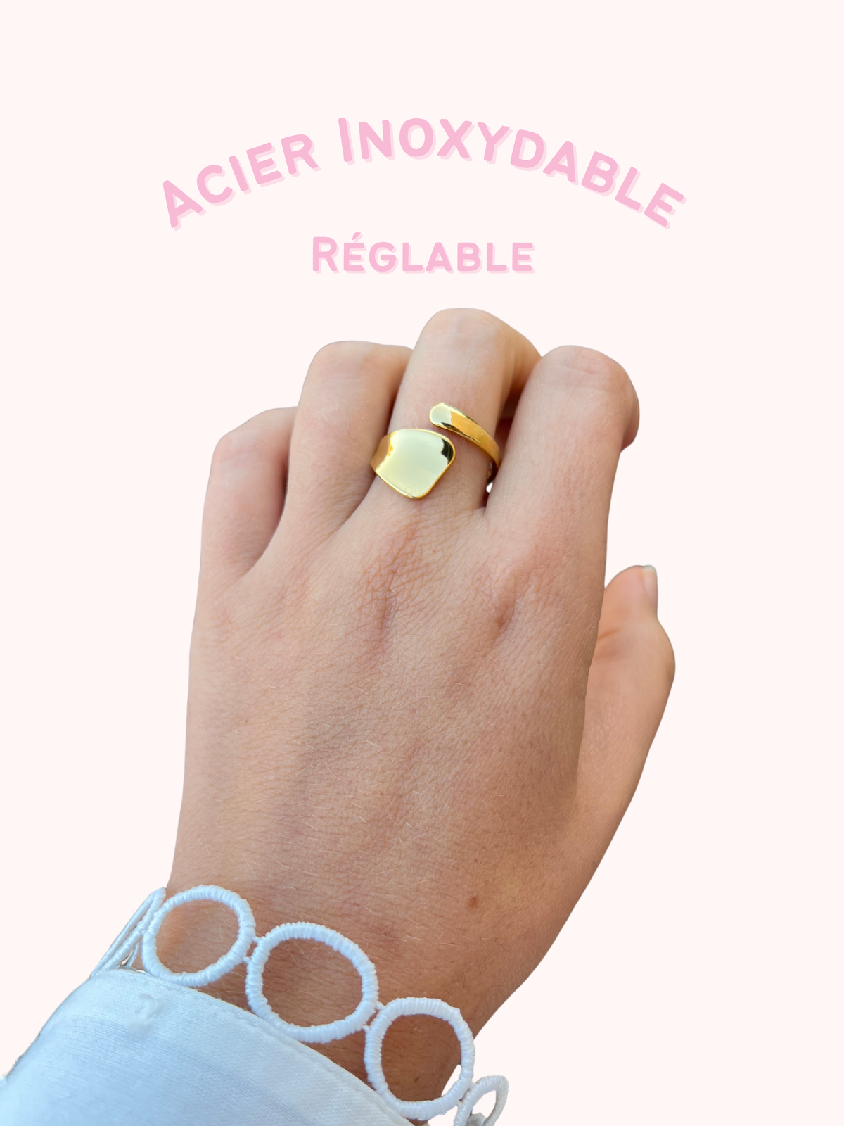 Jade – Bague Anneau Plaque Carrée Dorée Acier Inoxydable