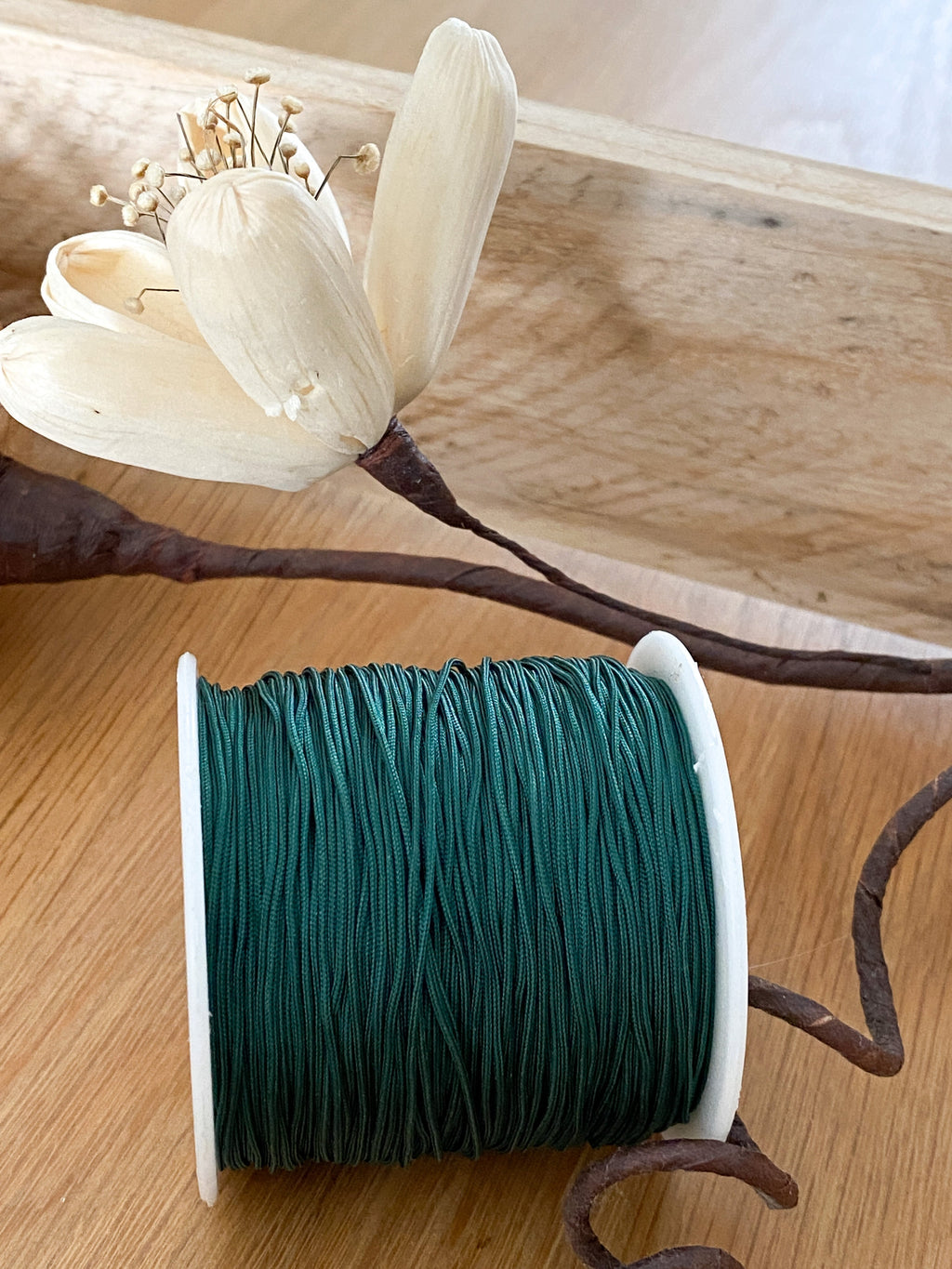 Prendre la Vie du Côté Paillettes – Bracelet Médaillon