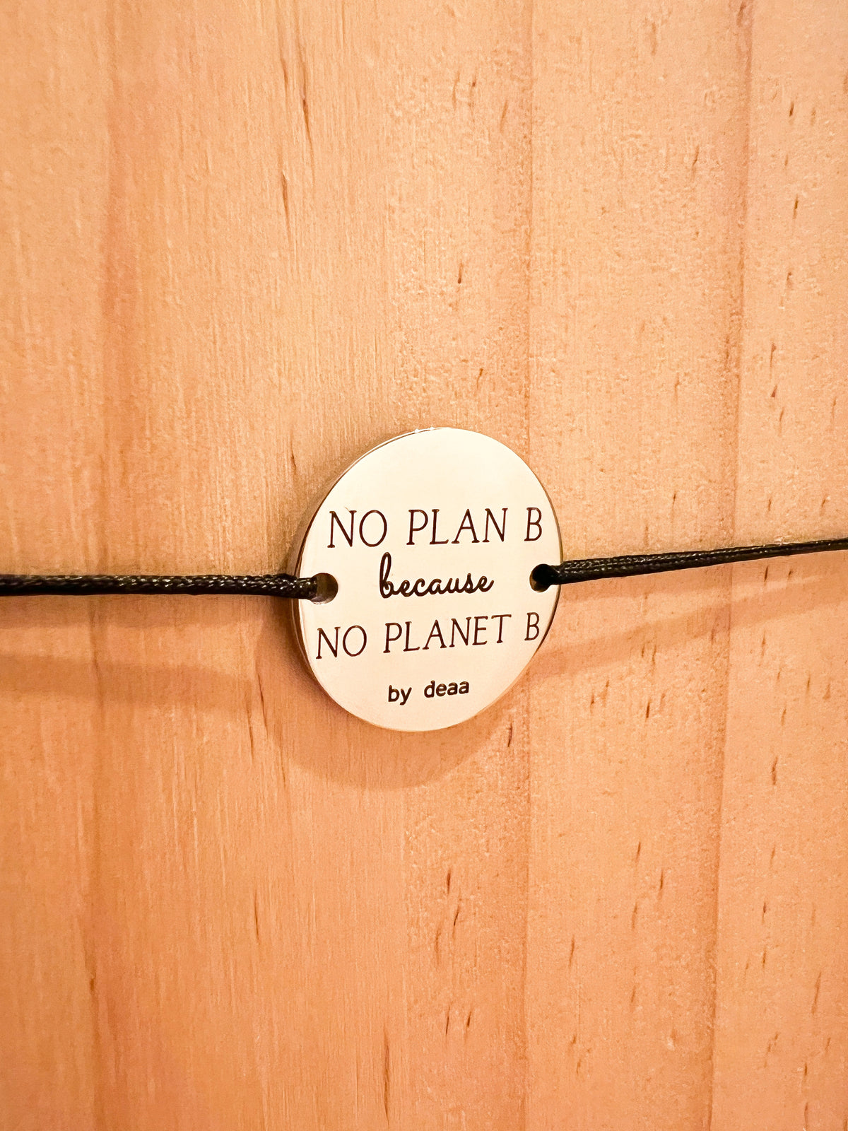 No Plan B Because no Planet B – Bracelet Médaillon
