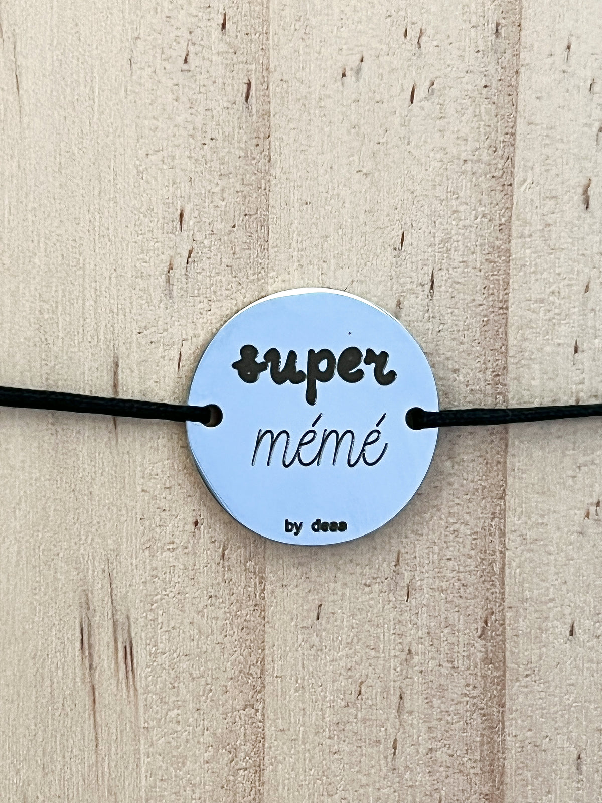Super Mémé – Bracelet Médaillon