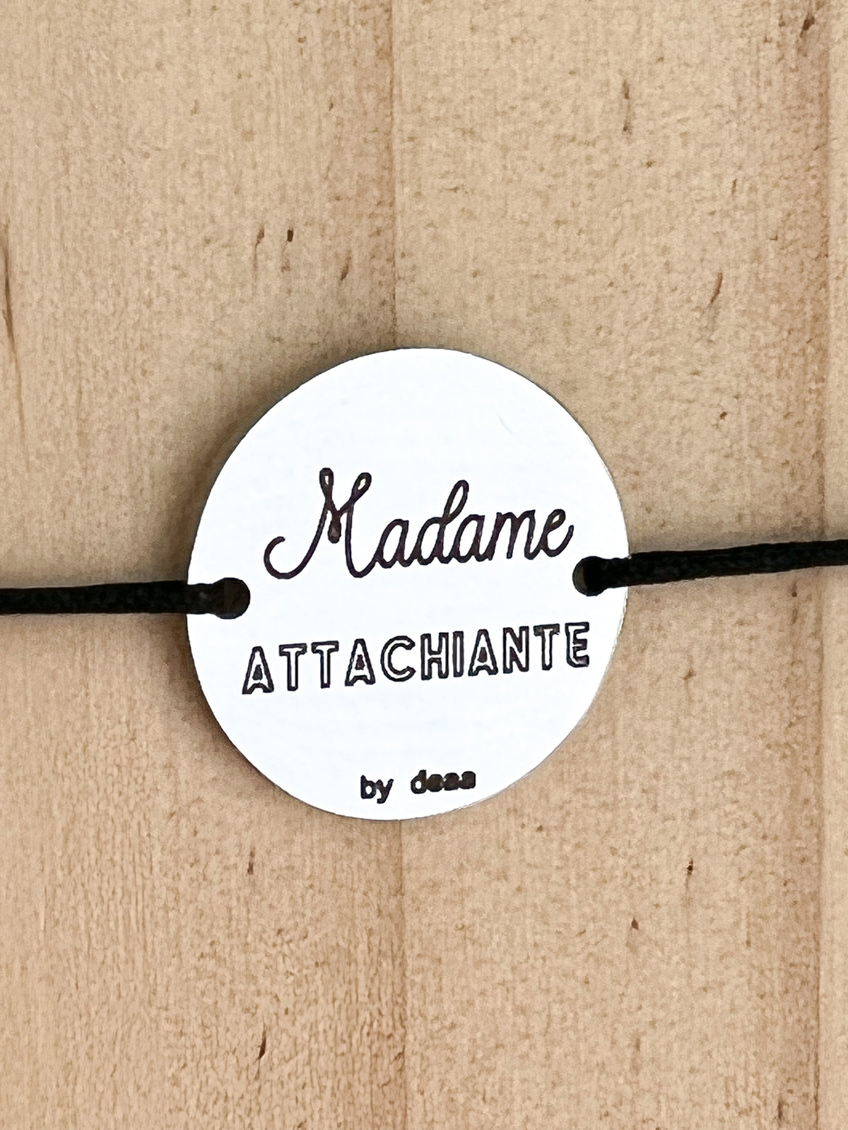 Madame Attachiante – Bracelet Médaillon