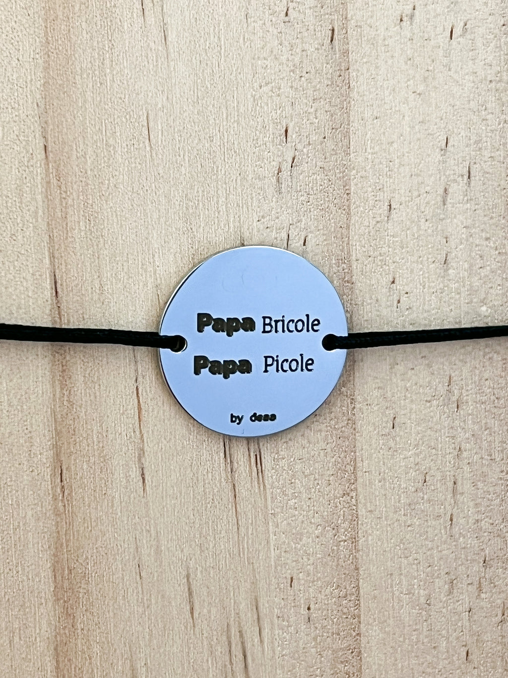 Papa Bricole, Papa Picole – Bracelet Médaillon