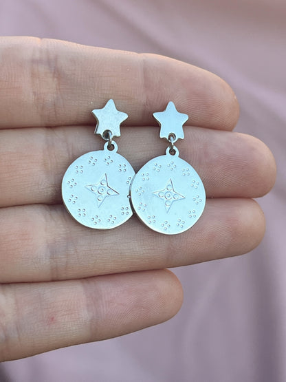 Boucles d’oreilles étoiles médailles pendantes