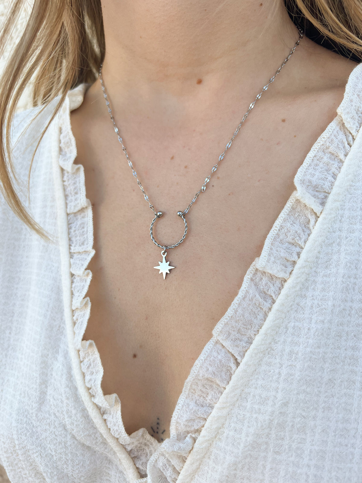 Elinea – Collier Étoile Polaire Cristal