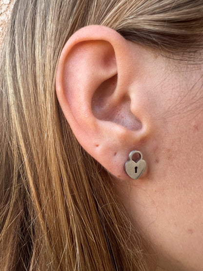 Boucles d’oreilles petits cadenas