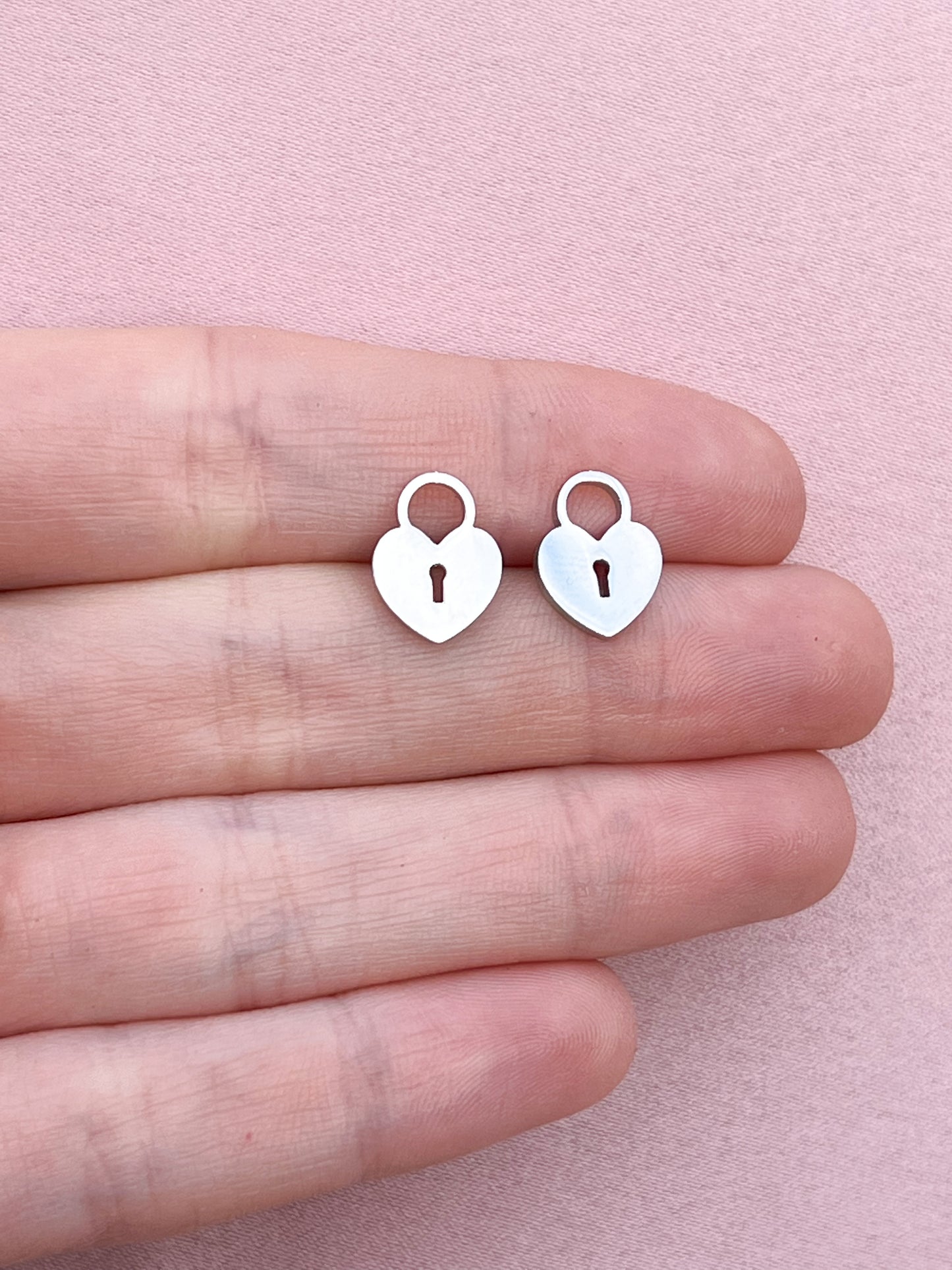 Boucles d’oreilles petits cadenas
