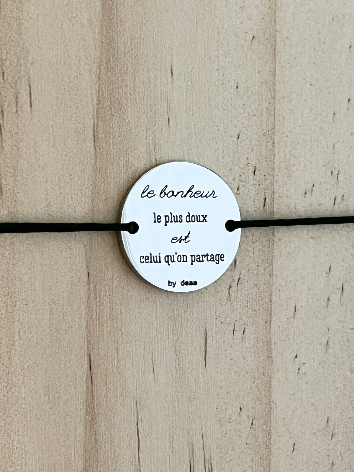 Le Bonheur le Plus Doux est Celui qu'on Partage – Bracelet Médaillon