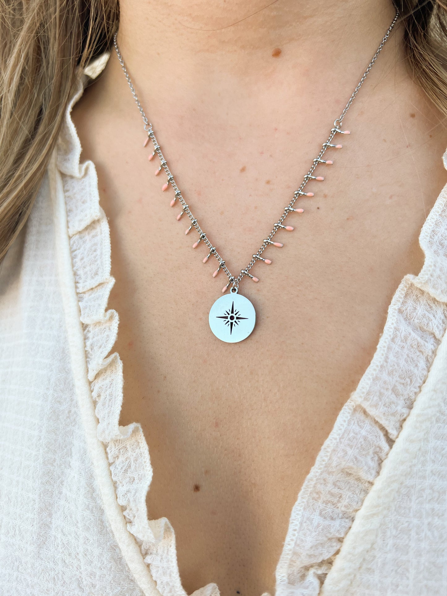 Collier étoile, beige