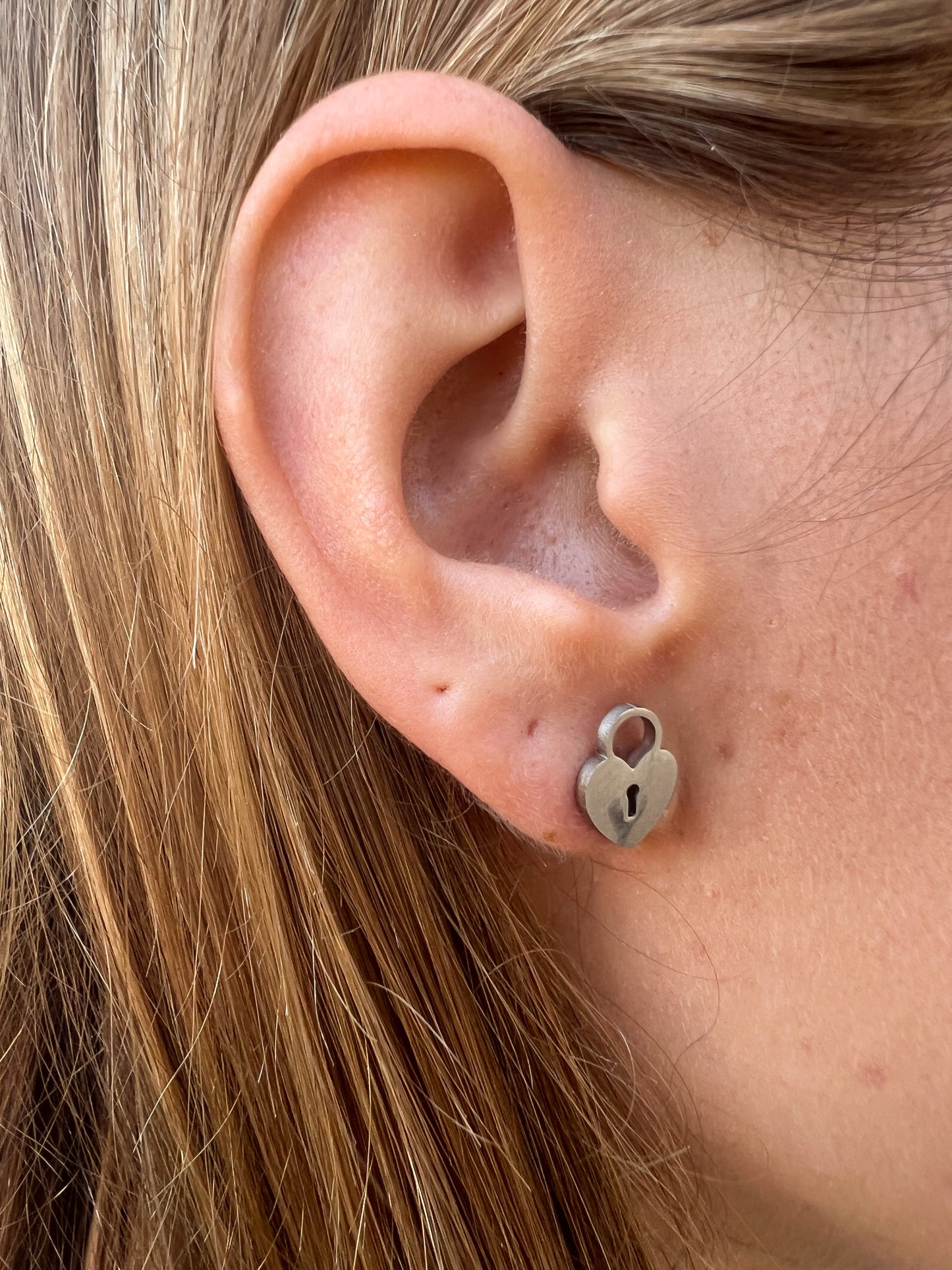 Boucles d’oreilles petits cadenas