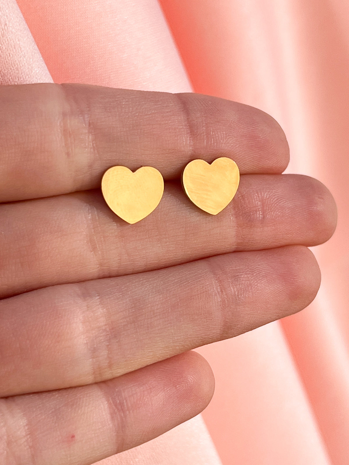 Pendientes de acero inoxidable Métis, corazón de oro.