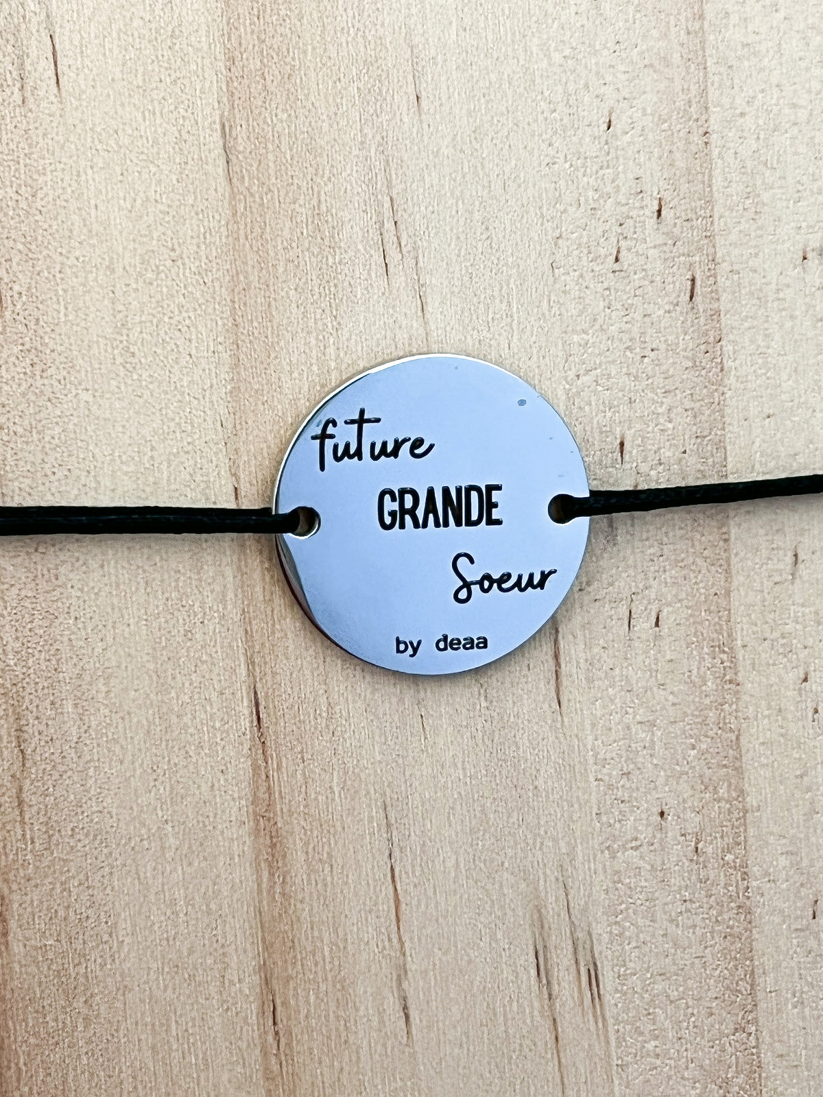 Future Grande Sœur – Bracelet Médaillon