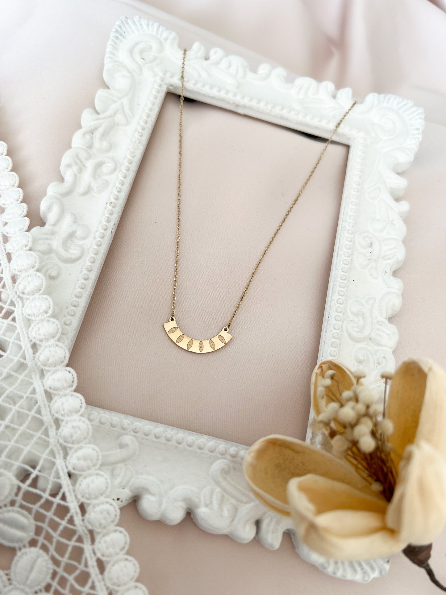 Collier multi plumes