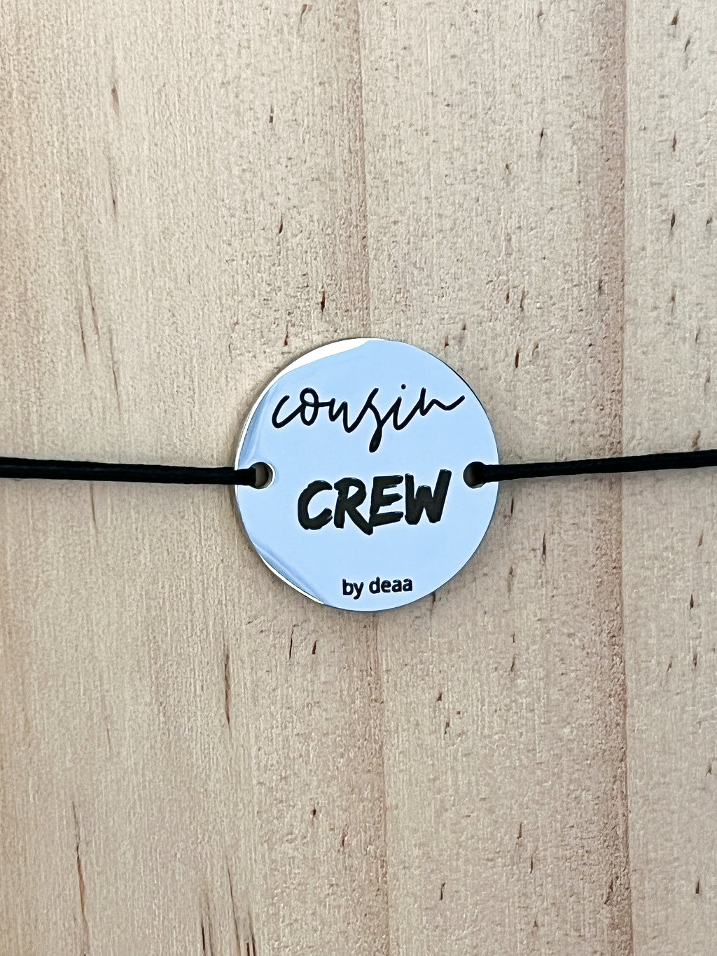 Cousin Crew – Bracelet Médaillon