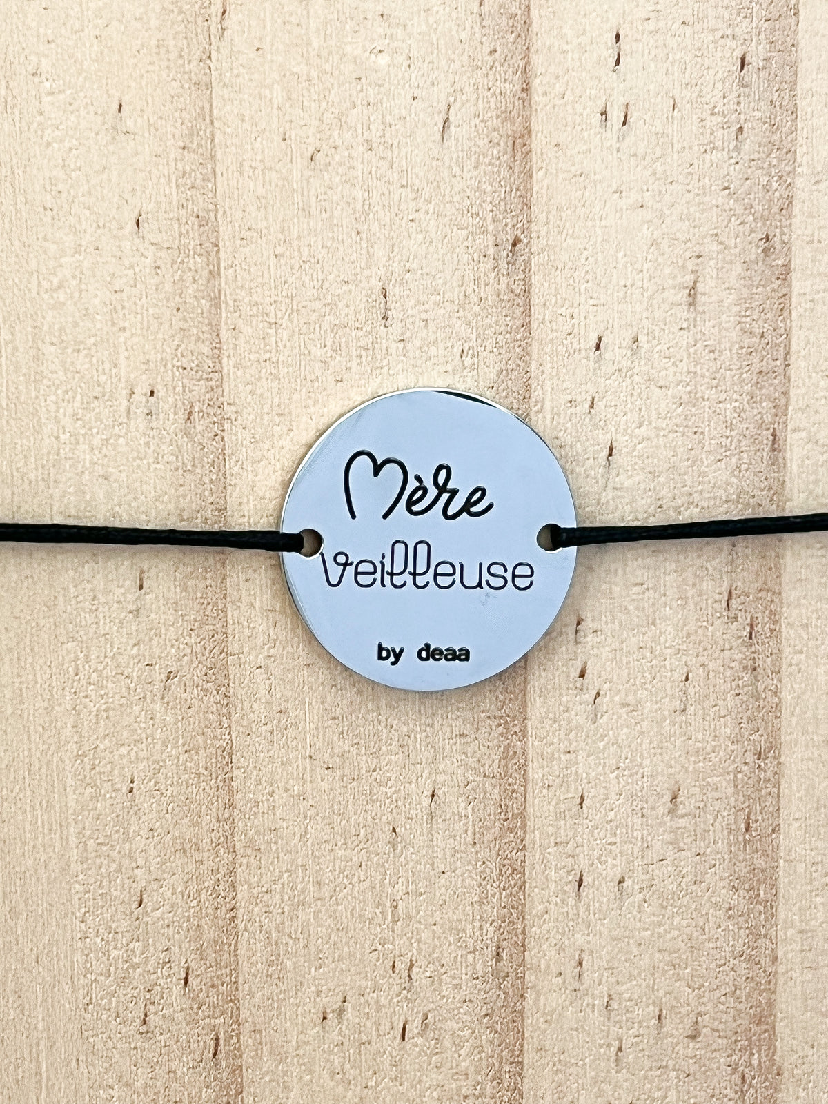 Mère Veilleuse – Bracelet Médaillon