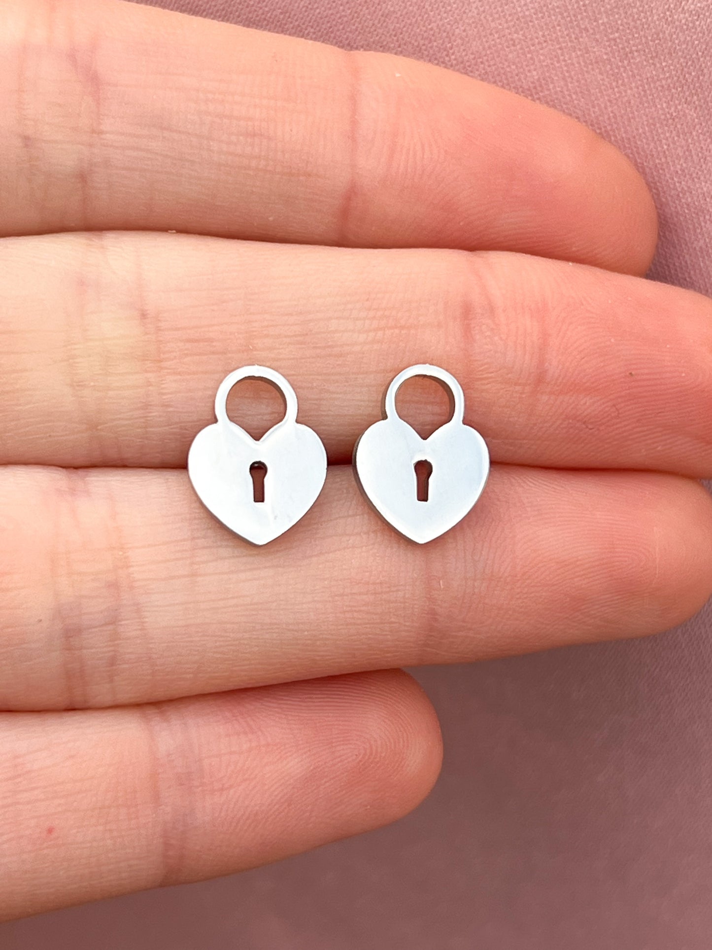 Boucles d’oreilles petits cadenas