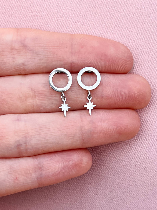 Boucles d’oreilles étoiles pendantes